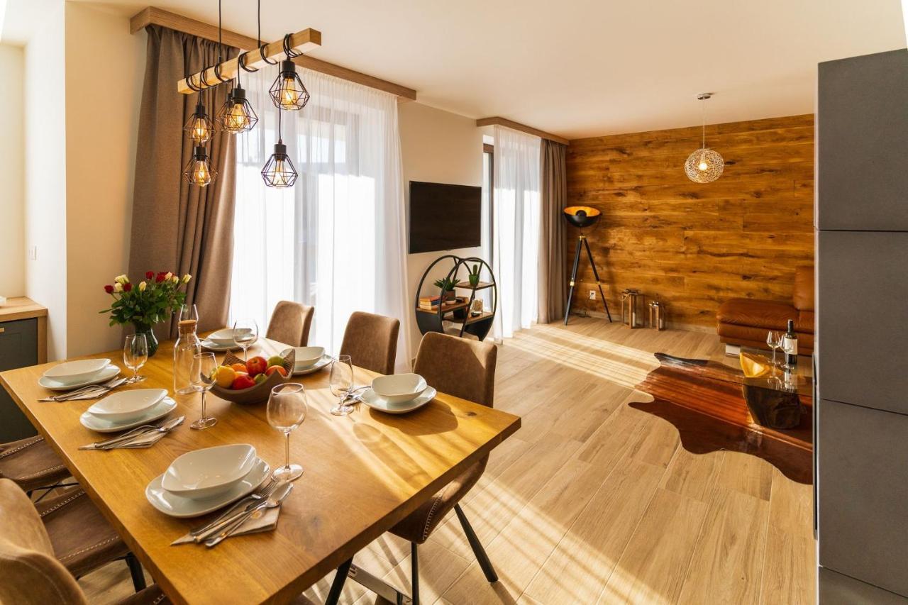 Chalets Gardenia Dóval Kültér fotó