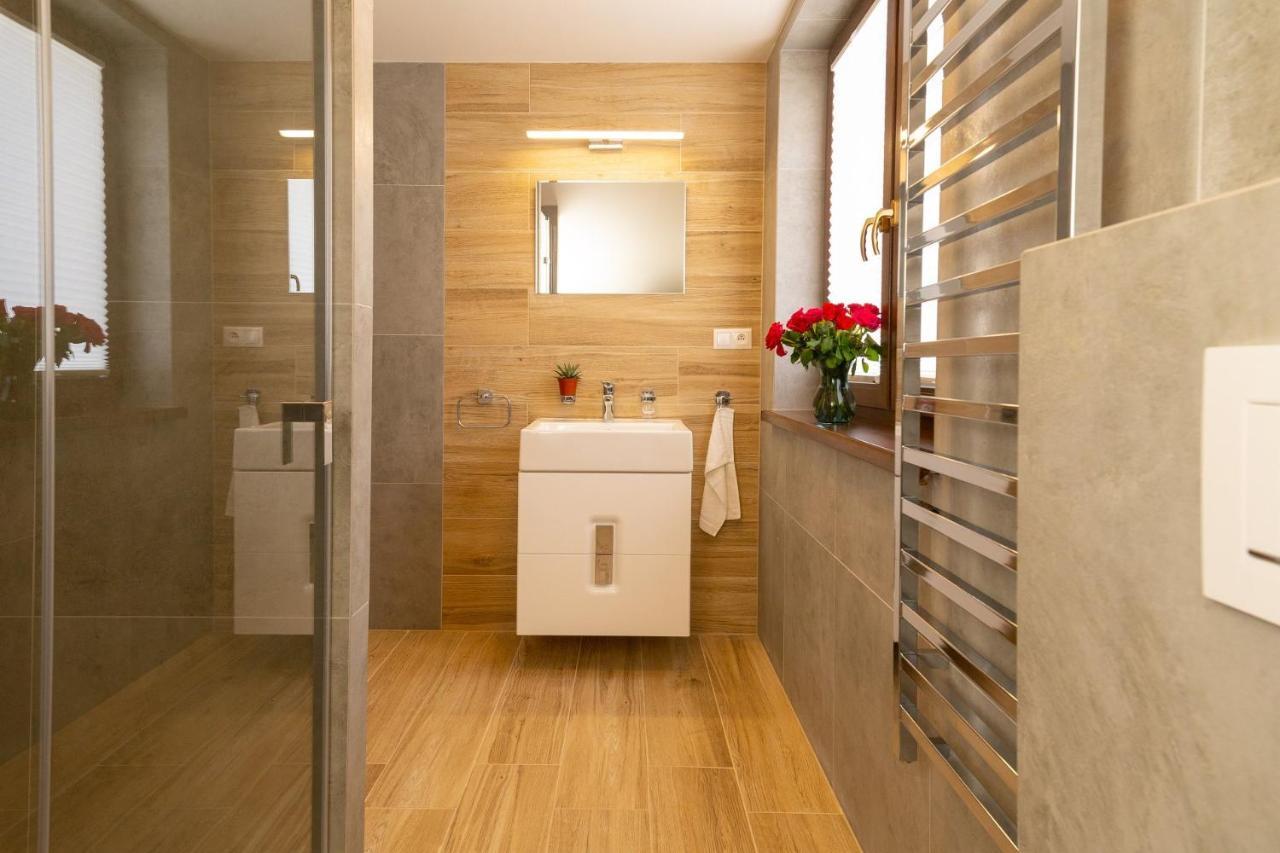 Chalets Gardenia Dóval Kültér fotó